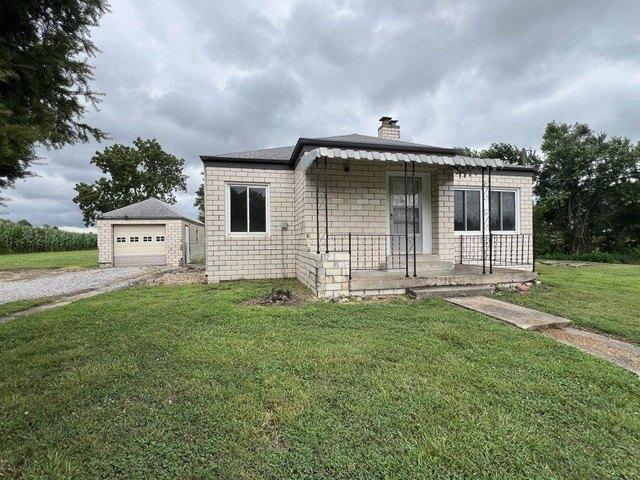 House for sale in Centralia, Illinois