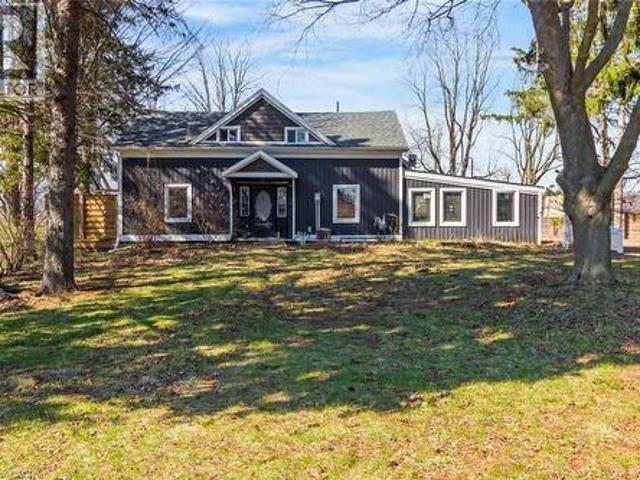 House for sale in Ancaster, Ontario