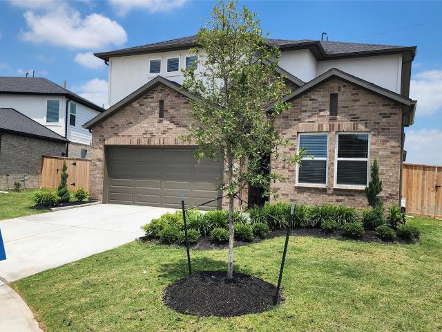 House for sale in Cypress