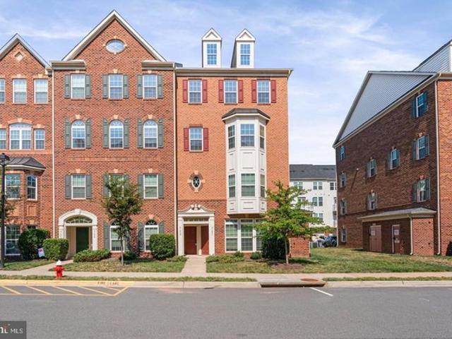 Condo for sale in Virginia