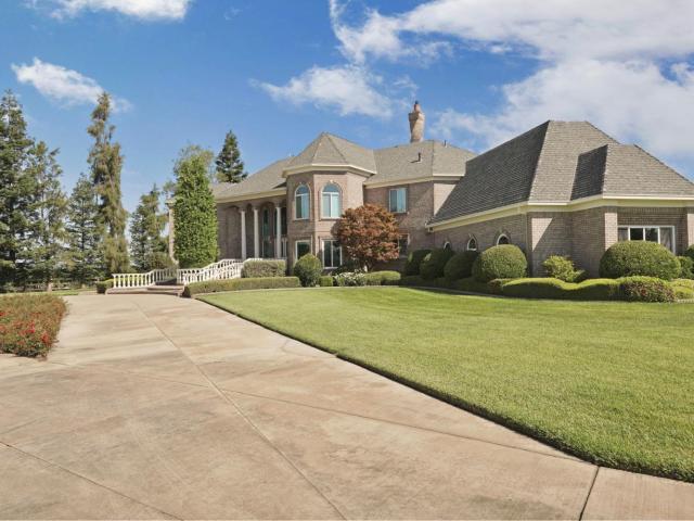House for sale in Acampo, California