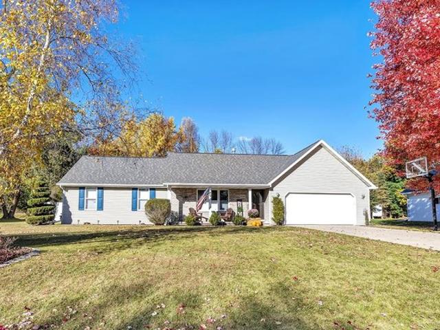 House for sale in Suamico, Wisconsin