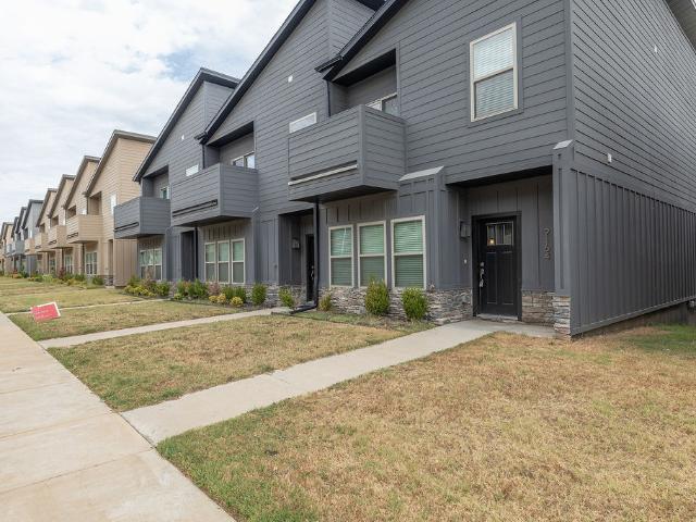 Townhouse for sale in Ark