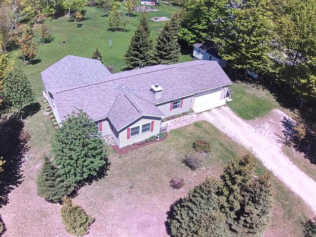 House for sale in Grand Marais, Michigan