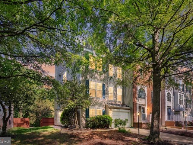 Townhouse for sale in Virginia