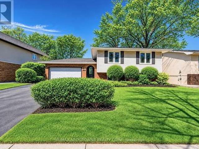 House for rent in Oakville, Ontario