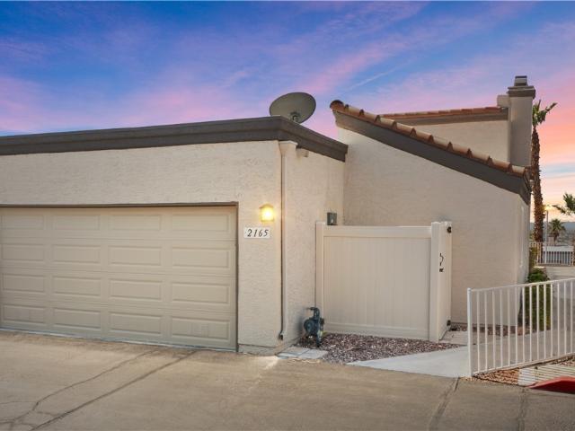 Townhouse for sale in Laughlin