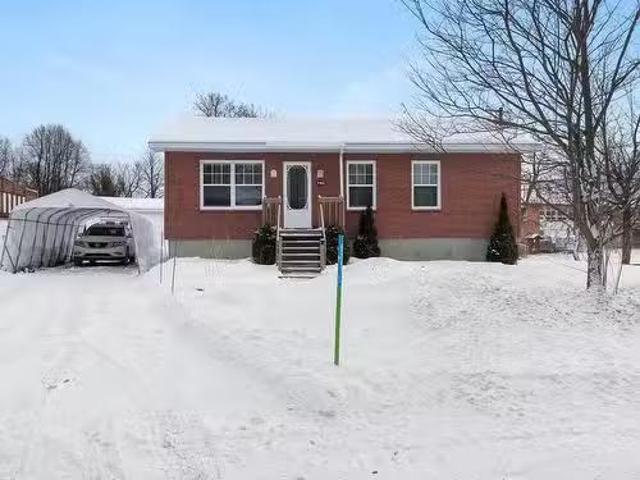 House for sale in Quebec City, Quebec