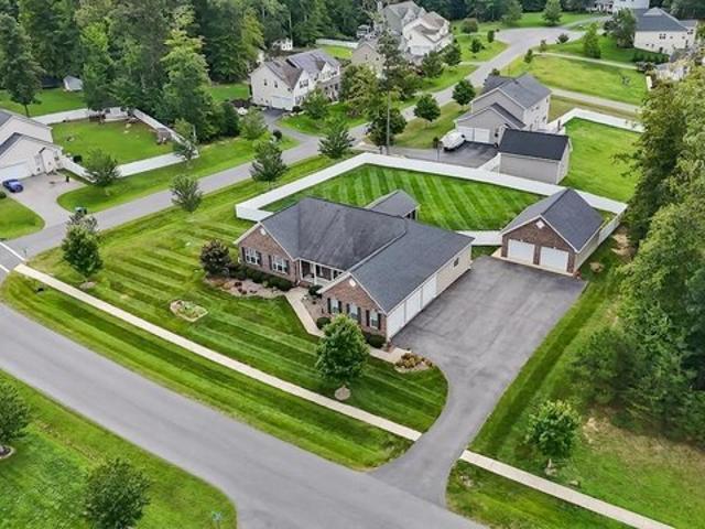 House for sale in Huntingtown, Maryland