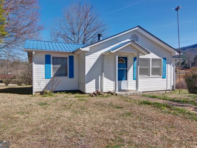 House for sale in Young Harris, Georgia