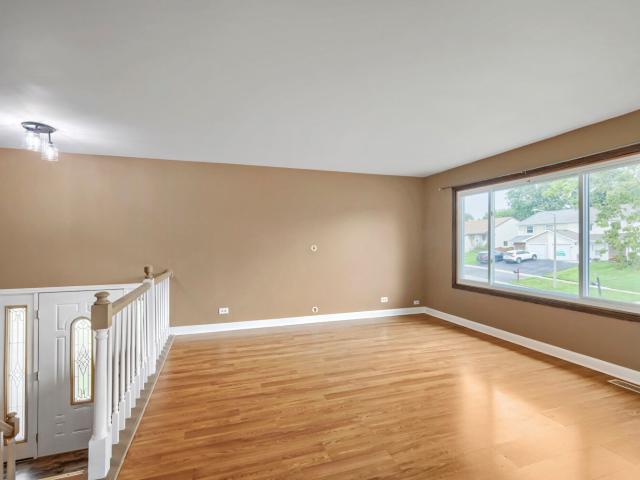 House for sale in Illinois
