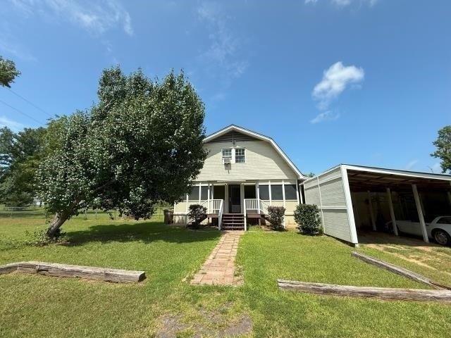 House for sale in Harrison, Texas