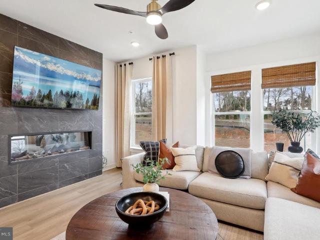 Townhouse for sale in Derwood, Maryland