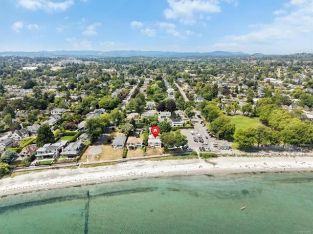 House for sale in Oak Bay, British Columbia
