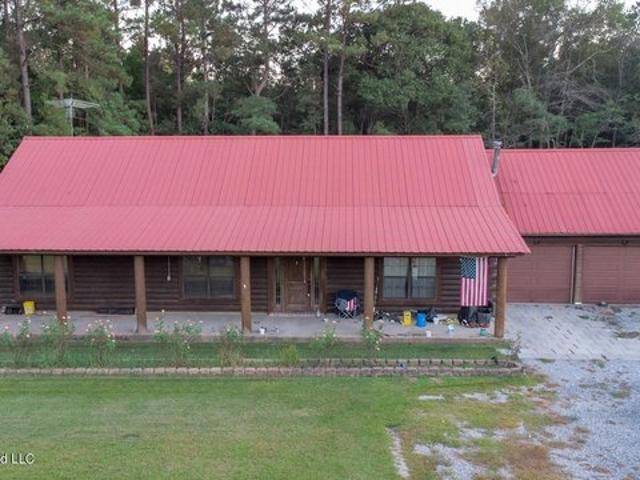 House for sale in Saucier, Harrison County