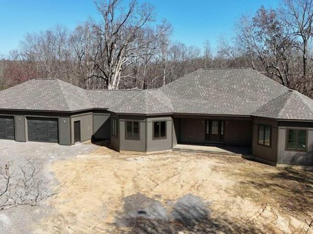 House for sale in Kuttawa, Kentucky