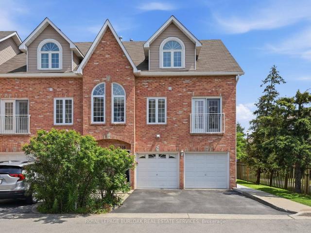 Condo for sale in Burlington, Ontario