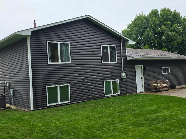 House for sale in Clarks Grove, Freeborn County
