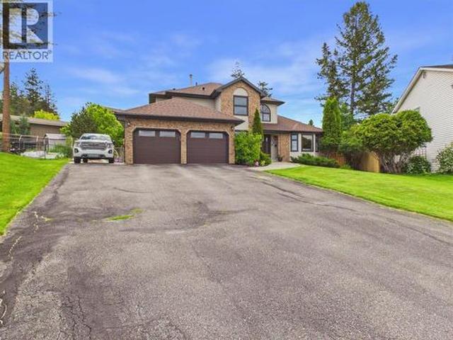 House for sale in Cranbrook, British Columbia