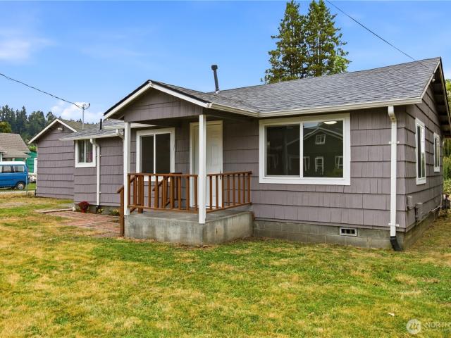 House for sale in Pacific, King County