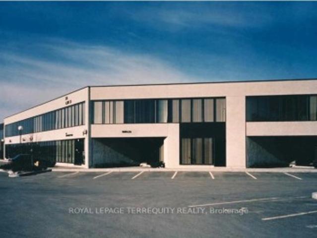 Commercial for rent in York, Ontario