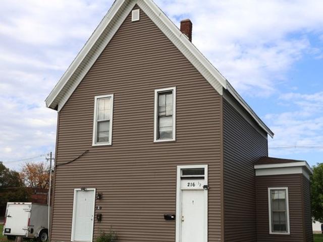 House for sale in Clinton, Clinton County
