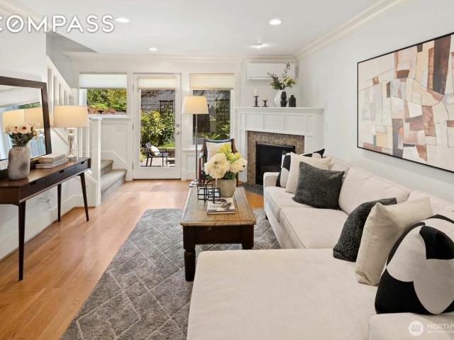 Townhouse for sale in Seattle