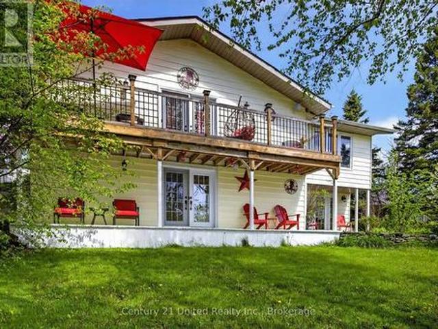 House for sale in Ontario
