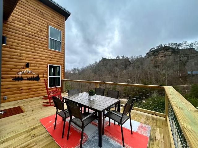 House for sale in Moreland, Stanton