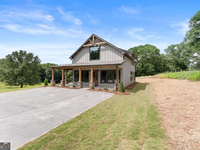 House for sale in Cleveland, Georgia