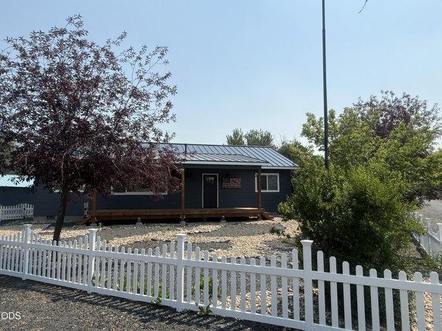 House for sale in Oregonia
