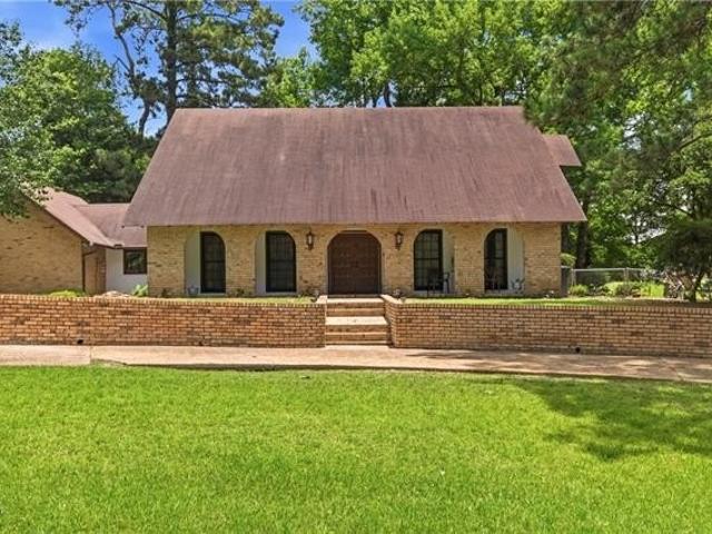 House for sale in Pineville, Louisiana