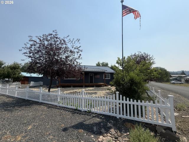 House for sale in Oregonia