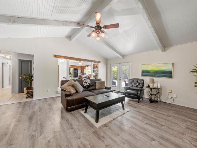 House for sale in Hewitt