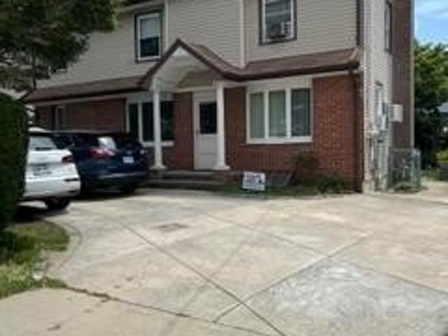 House for sale in Huntington, New York