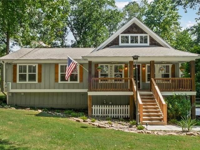 House for sale in Waleska, Georgia