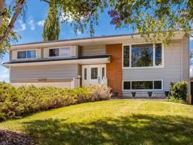 House for sale in Northwest, Alberta