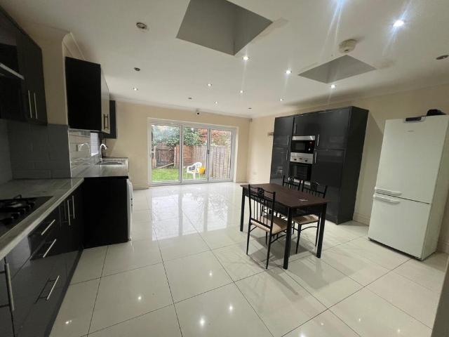House for rent in London Borough of Newham, Greater London