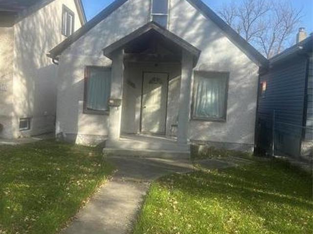 House for sale in Sir John Franklin, Winnipeg