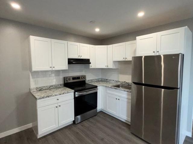 Apartment for rent in Lowell, Massachusetts