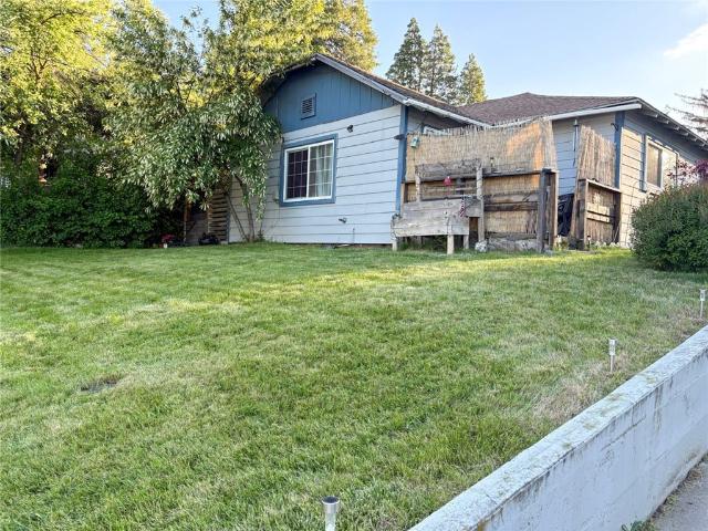 Property for sale in Weed, California
