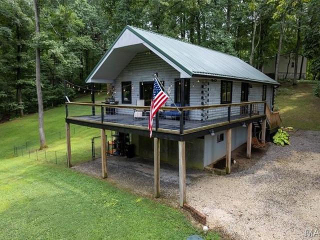 House for sale in Jackson, Missouri