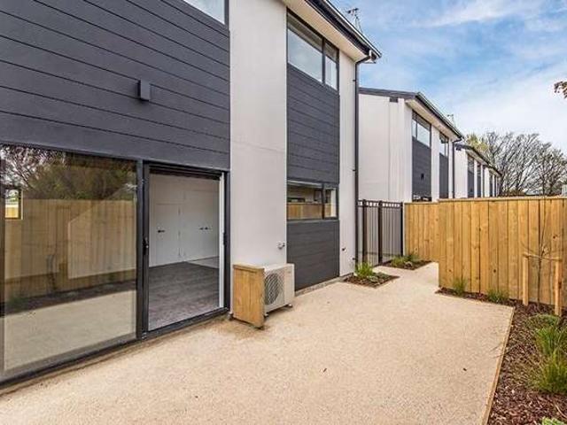 Townhouse for rent in Addington, Spreydon-Cashmere Community