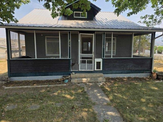 House for sale in De Beque, Mesa County