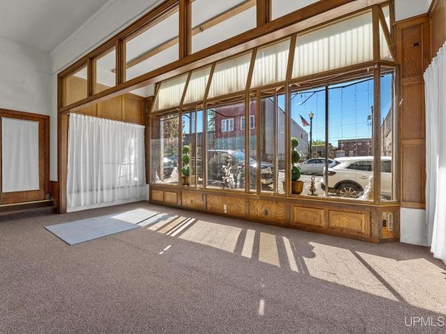 Commercial for sale in Ironwood, Michigan