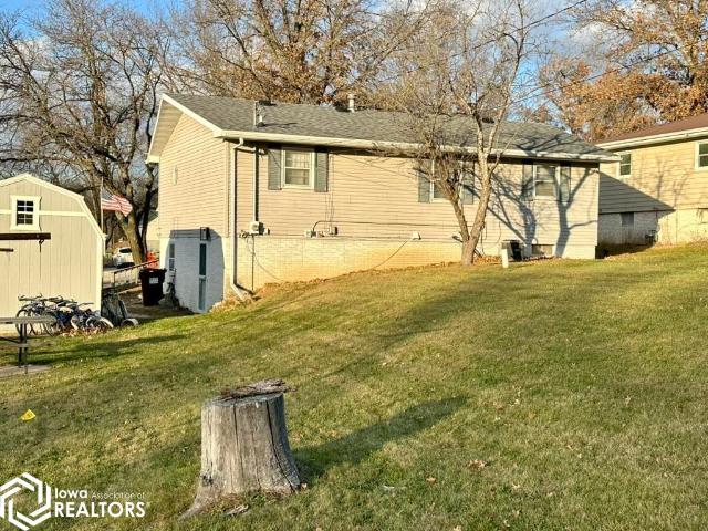 House for sale in Chariton, Iowa