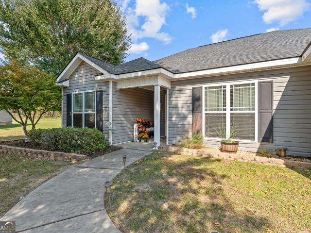 House for sale in New Haven, Perry