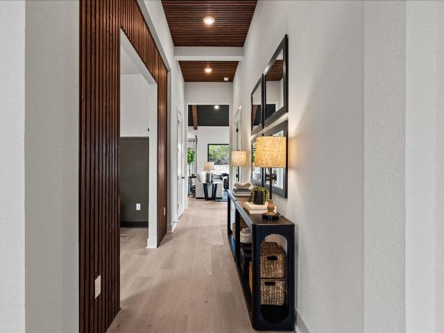 House for sale in Gregg Ranch, Marble Falls