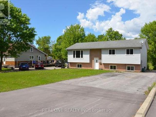 House for sale in Barrie, Ontario