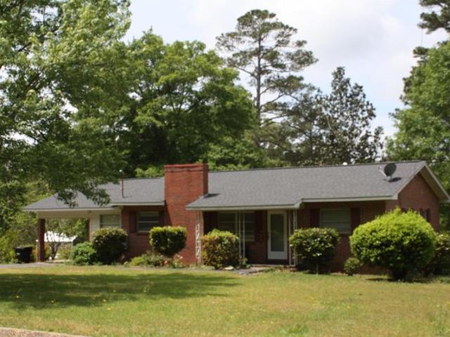 House for sale in Roanoke, Alabama